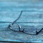 Occhiali OnePower Readers mostrati in primo piano, evidenziando la loro struttura resistente e il design moderno.